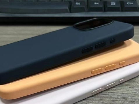 官渡苹果14维修站分享iPhone14手机壳能直接给iPhone15用吗?